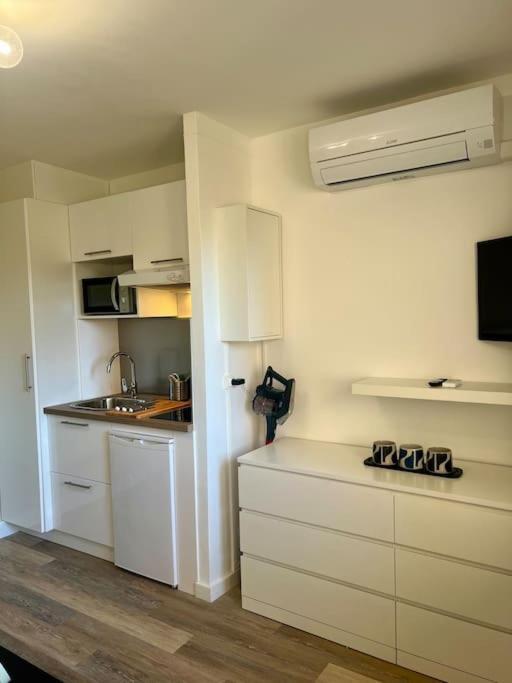 Le Pere Soulas Montpellier Bagian luar foto